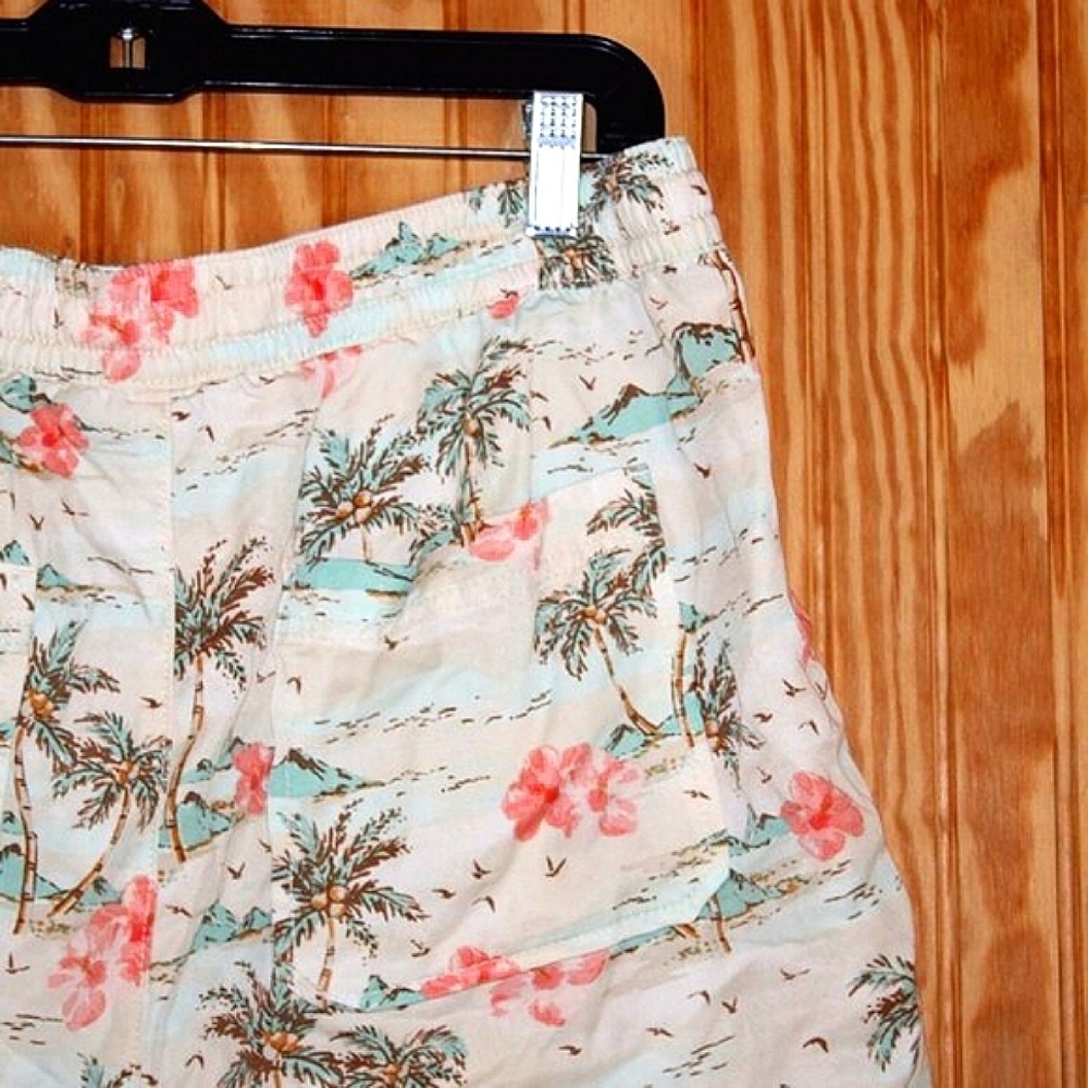 Arizona Floral Print Drawstring Shorts - Size L - Picture 3 of 9